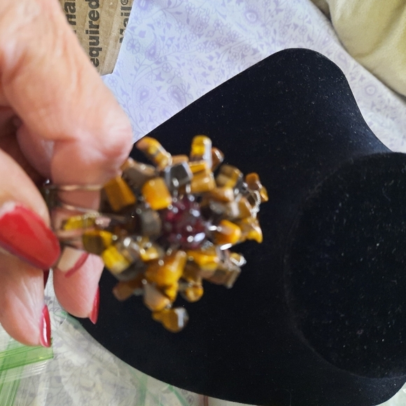 Handmade Stone Wired Women's Bracelet - Picture 8 of 13